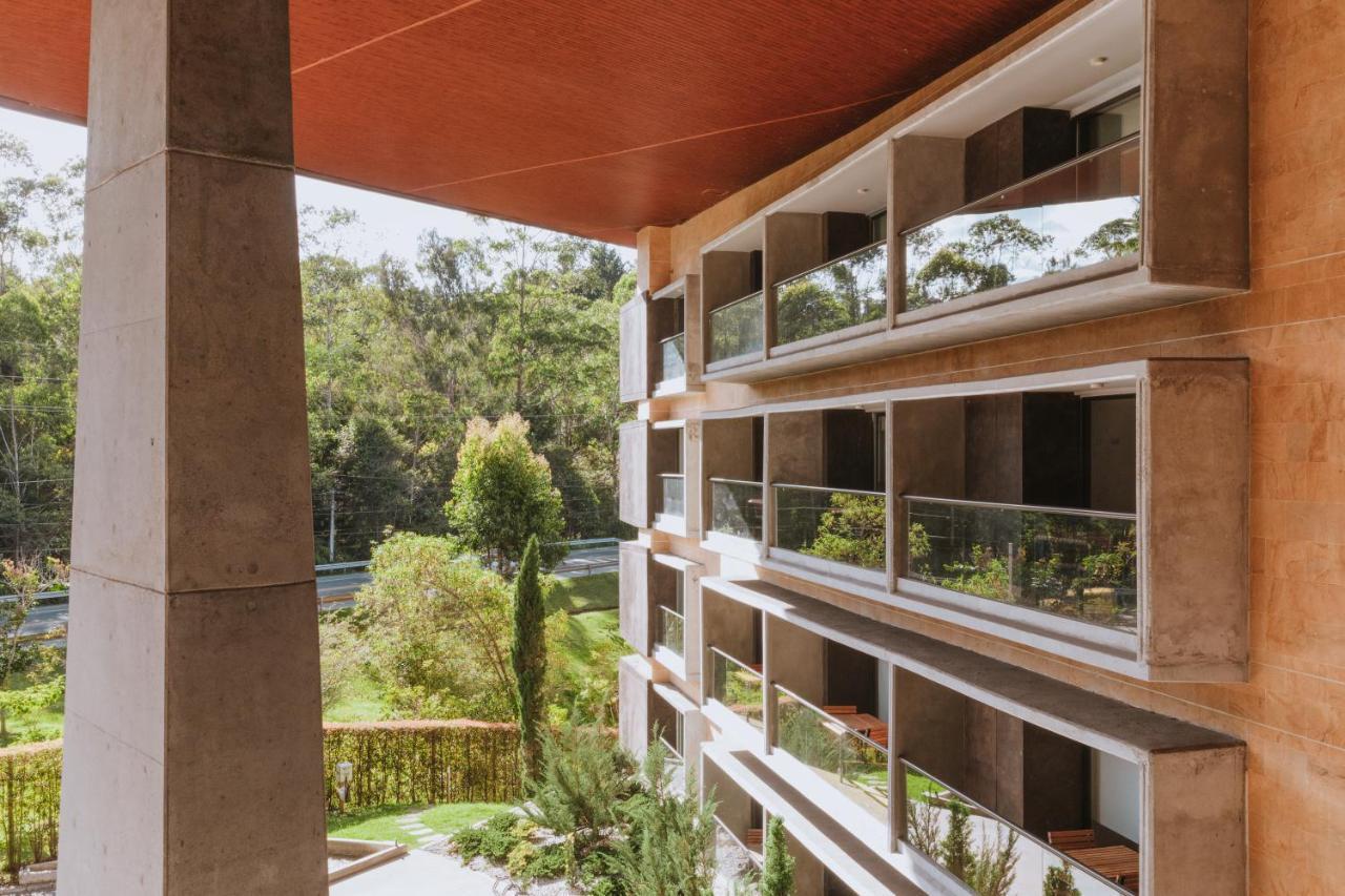 Travelers Rio Verde Living Suites Rionegro Exterior photo